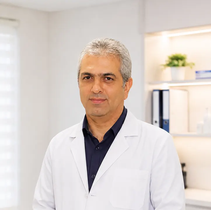 دکتر محمد واعظی متخصص خون و انکولوژی